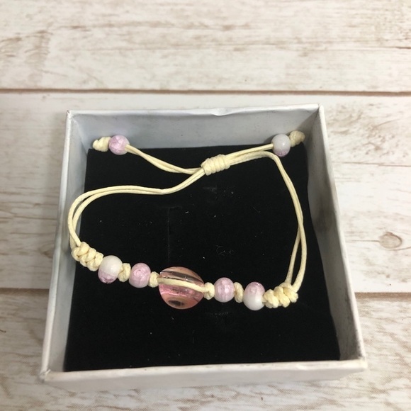 Encapsulated Dried Flower Charm Handmade Adjustable Bracelet - Picture 7 of 14